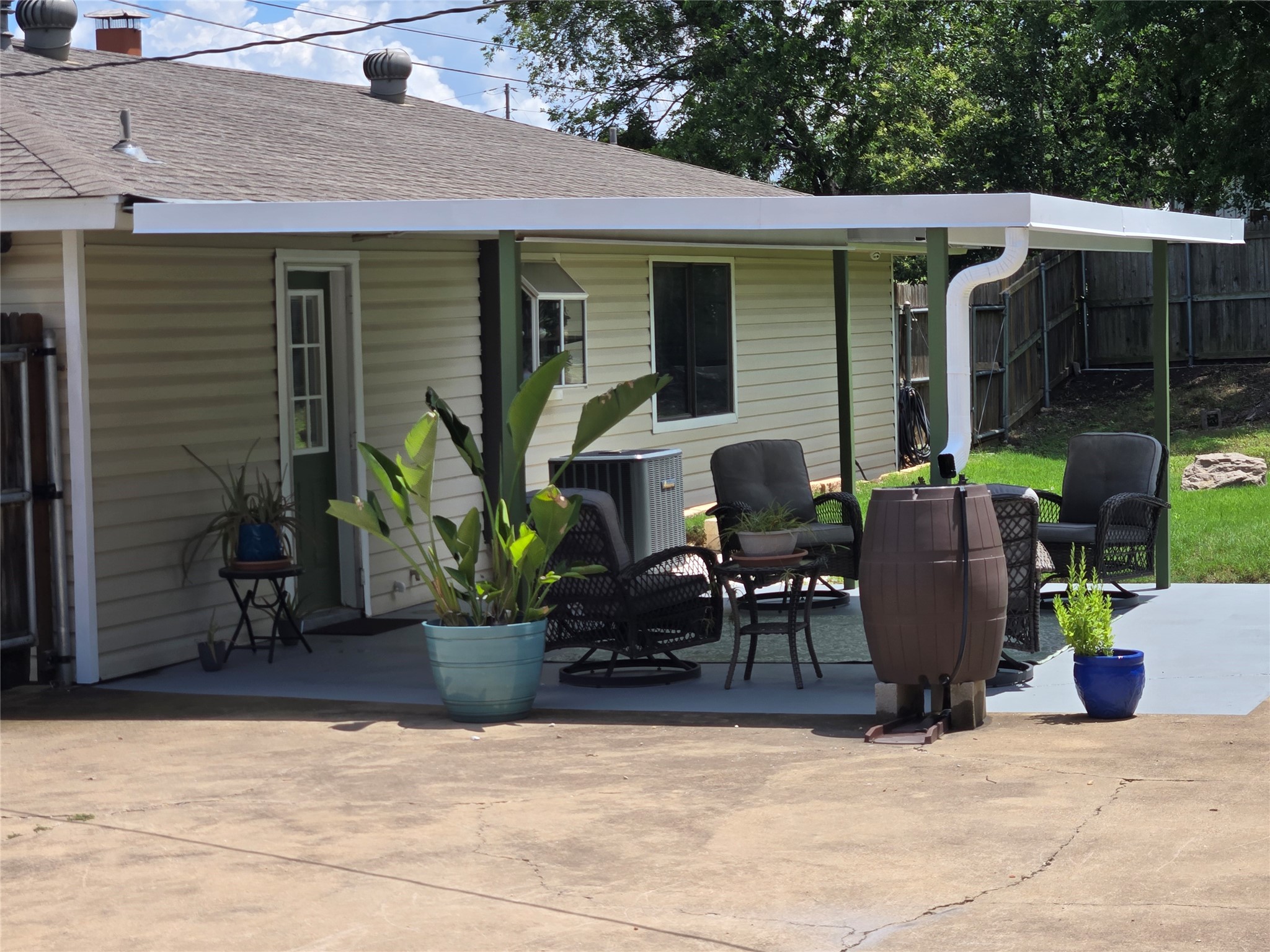 1316 E Apache Trail Granbury TX 76048