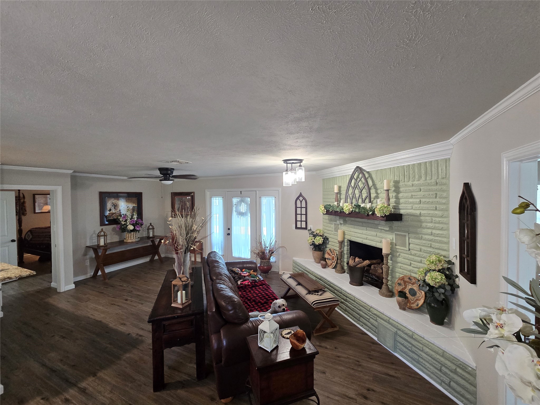 1316 E Apache Trail Granbury TX 76048
