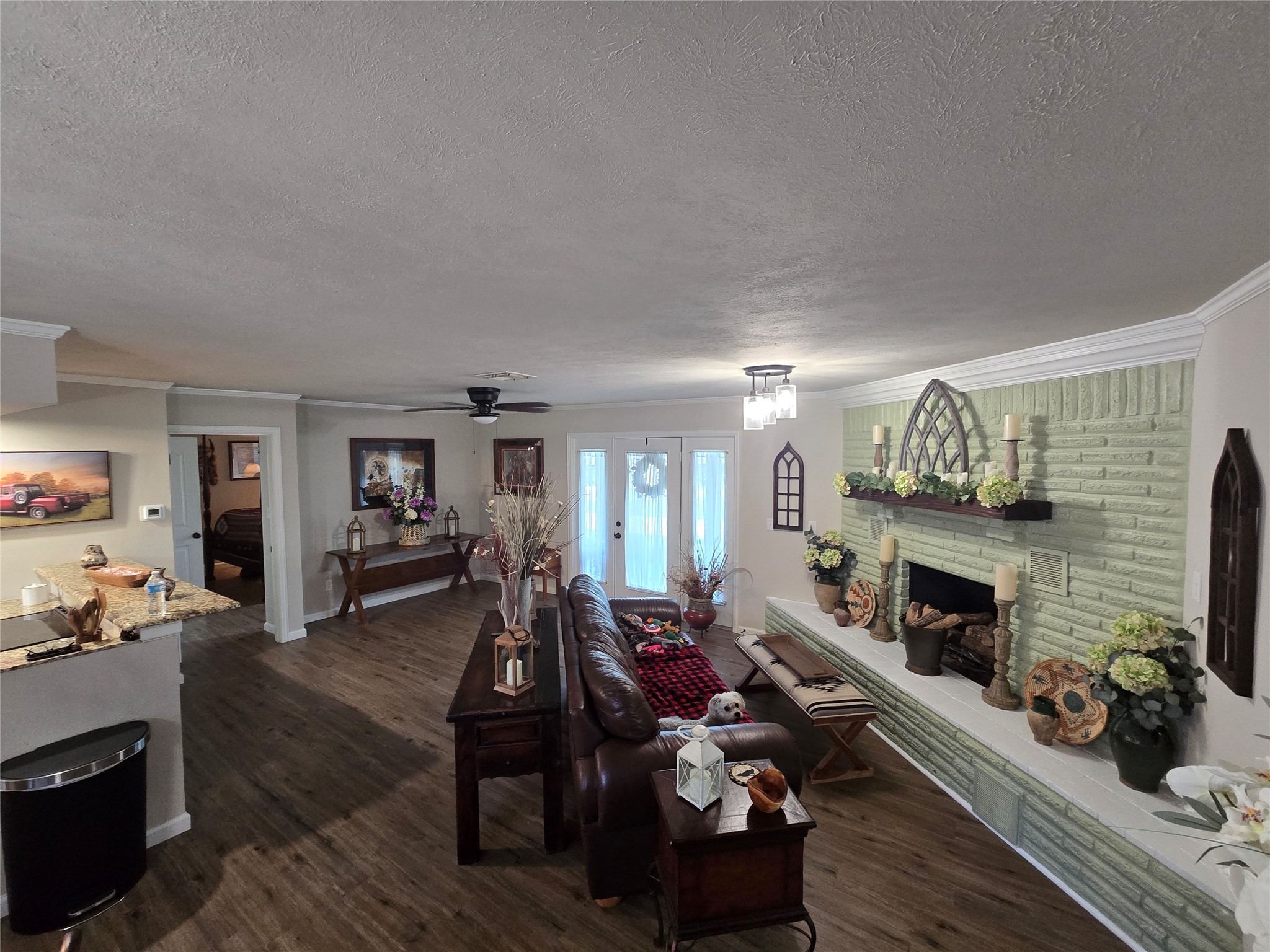 1316 E Apache Trail Granbury TX 76048