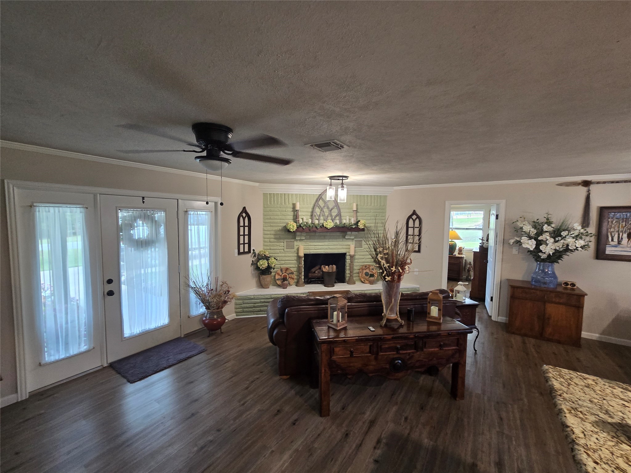 1316 E Apache Trail Granbury TX 76048