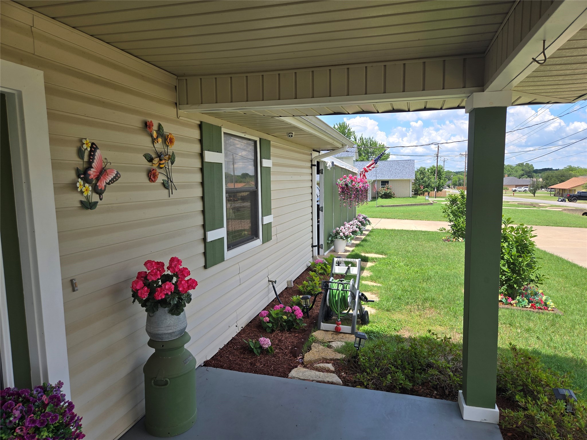 1316 E Apache Trail Granbury TX 76048