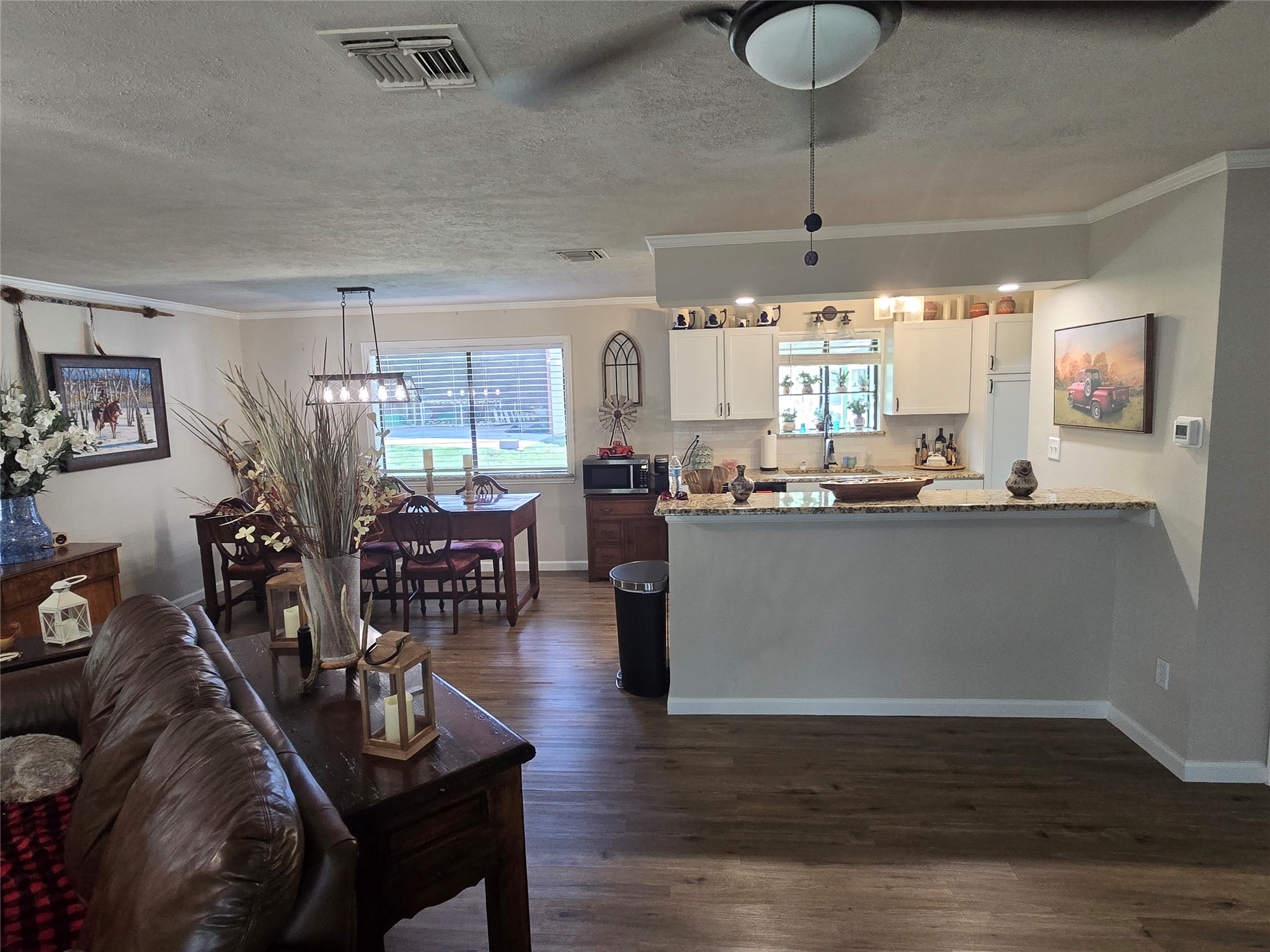 1316 E Apache Trail Granbury TX 76048