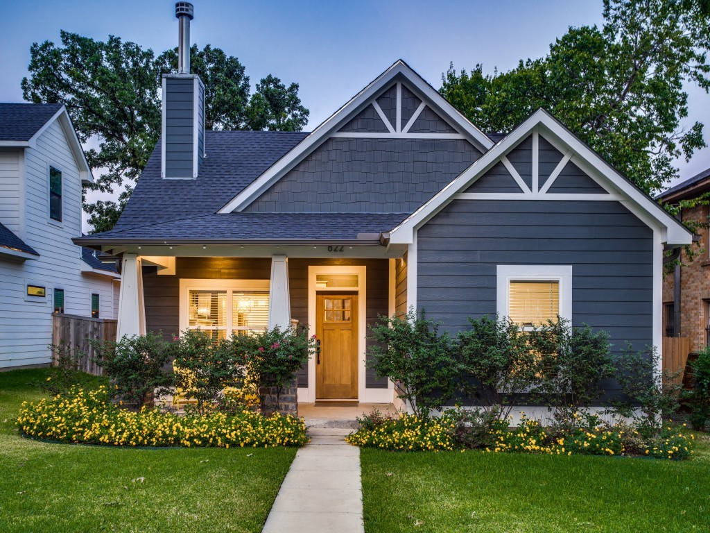 822 S Edgefield Avenue Dallas TX 75208