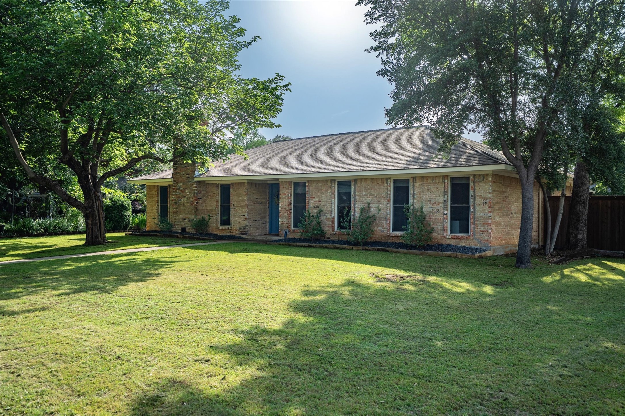 2 Whispering Circle Hickory Creek TX 75065