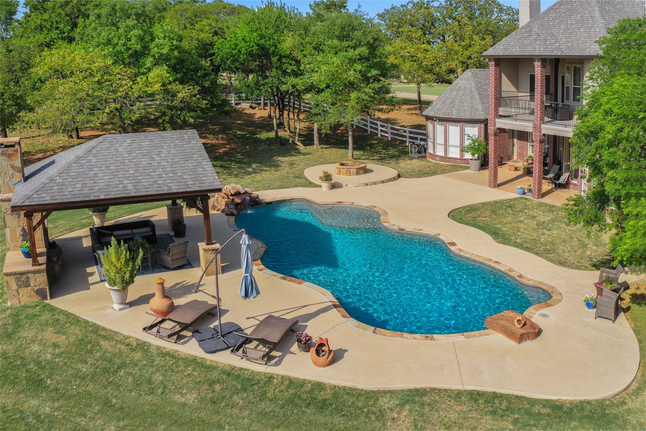 419 E Hickory Ridge Circle Argyle TX 76226
