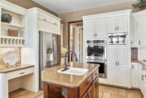 419 E Hickory Ridge Circle Argyle TX 76226