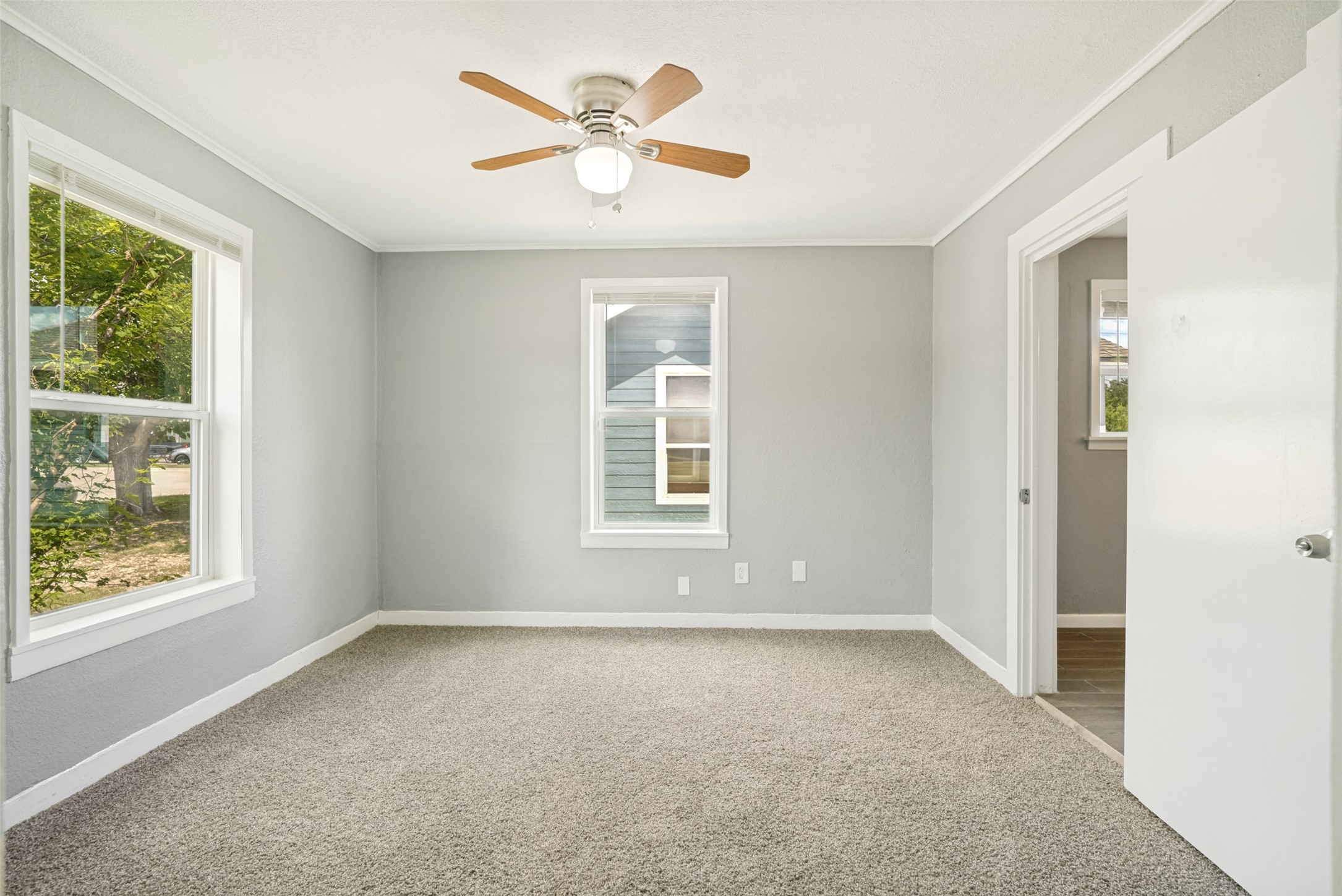 5505 Humbert Avenue Fort Worth TX 76107