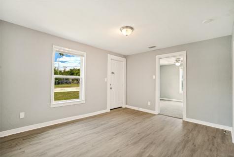 5505 Humbert Avenue Fort Worth TX 76107