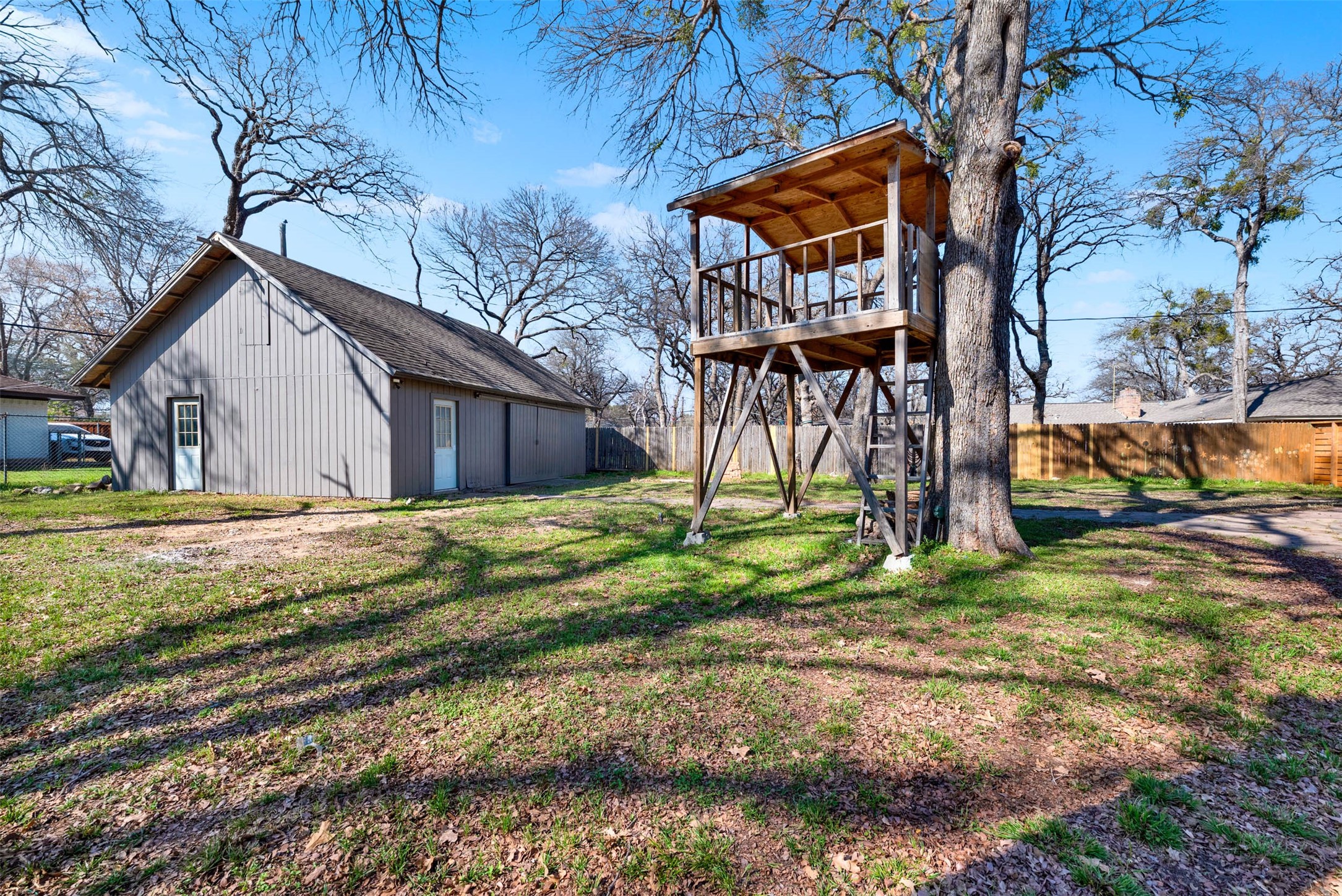 2337 Vega Street Grand Prairie TX 75050