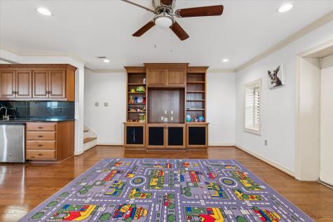 2275 W Moonlight Drive Robinson TX 76706