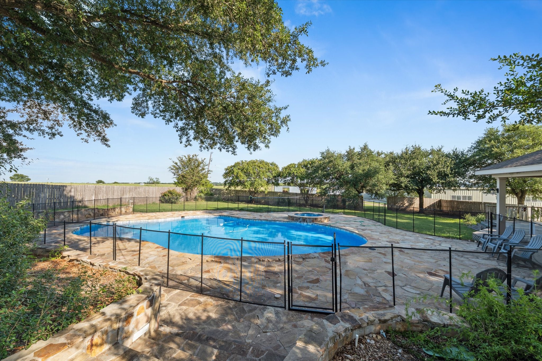 2275 W Moonlight Drive Robinson TX 76706