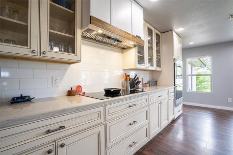 1766 Cr 424 Stephenville TX 76401