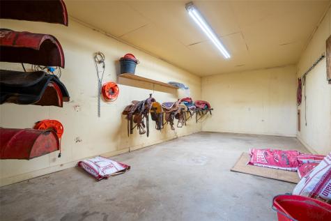 1766 Cr 424 Stephenville TX 76401