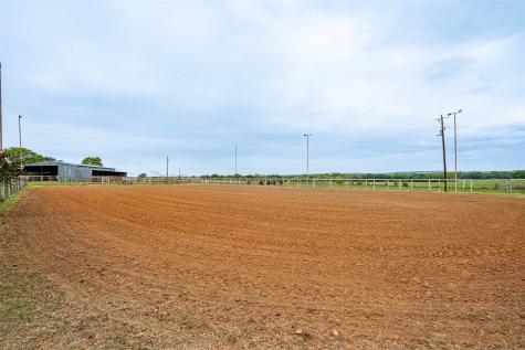 1766 Cr 424 Stephenville TX 76401