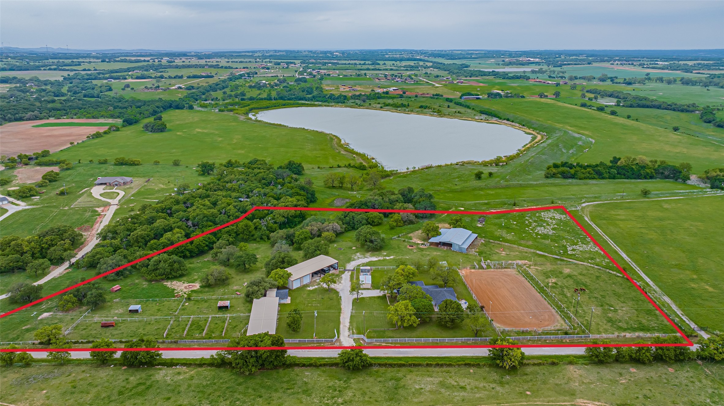1766 Cr 424 Stephenville TX 76401