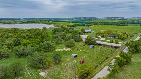 1766 Cr 424 Stephenville TX 76401
