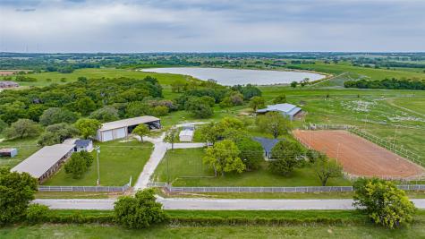 1766 Cr 424 Stephenville TX 76401
