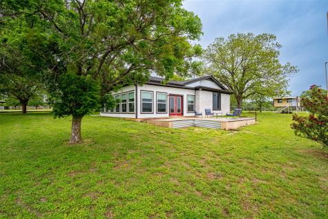 1766 Cr 424 Stephenville TX 76401