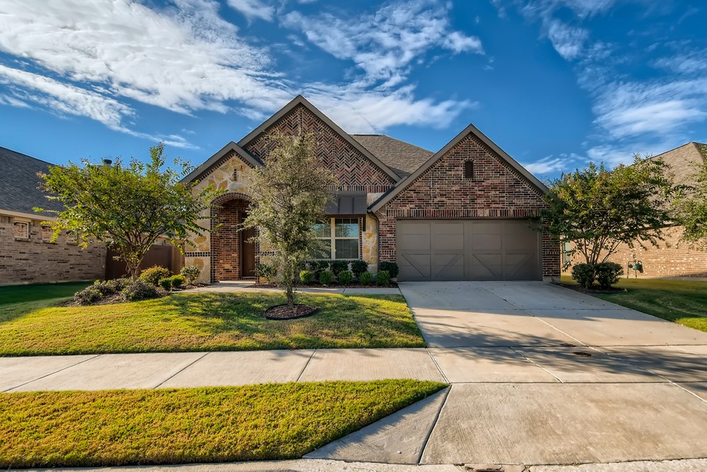 1000 Water Garden Circle Little Elm TX 75068