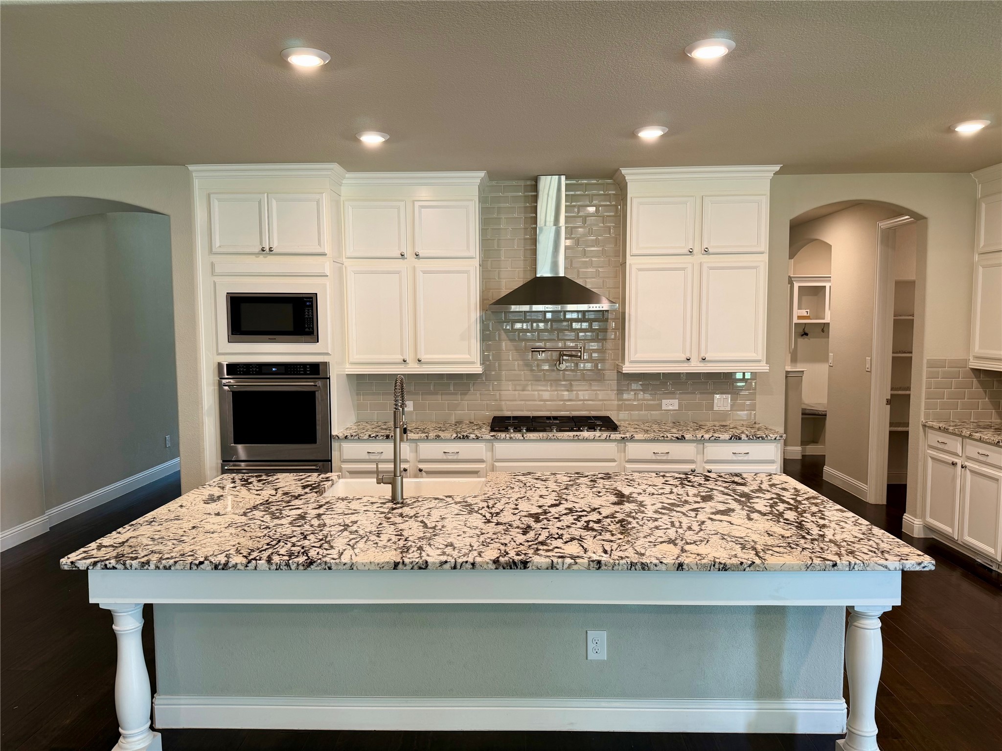 2705 Walnut Creek Lane The Colony TX 75056