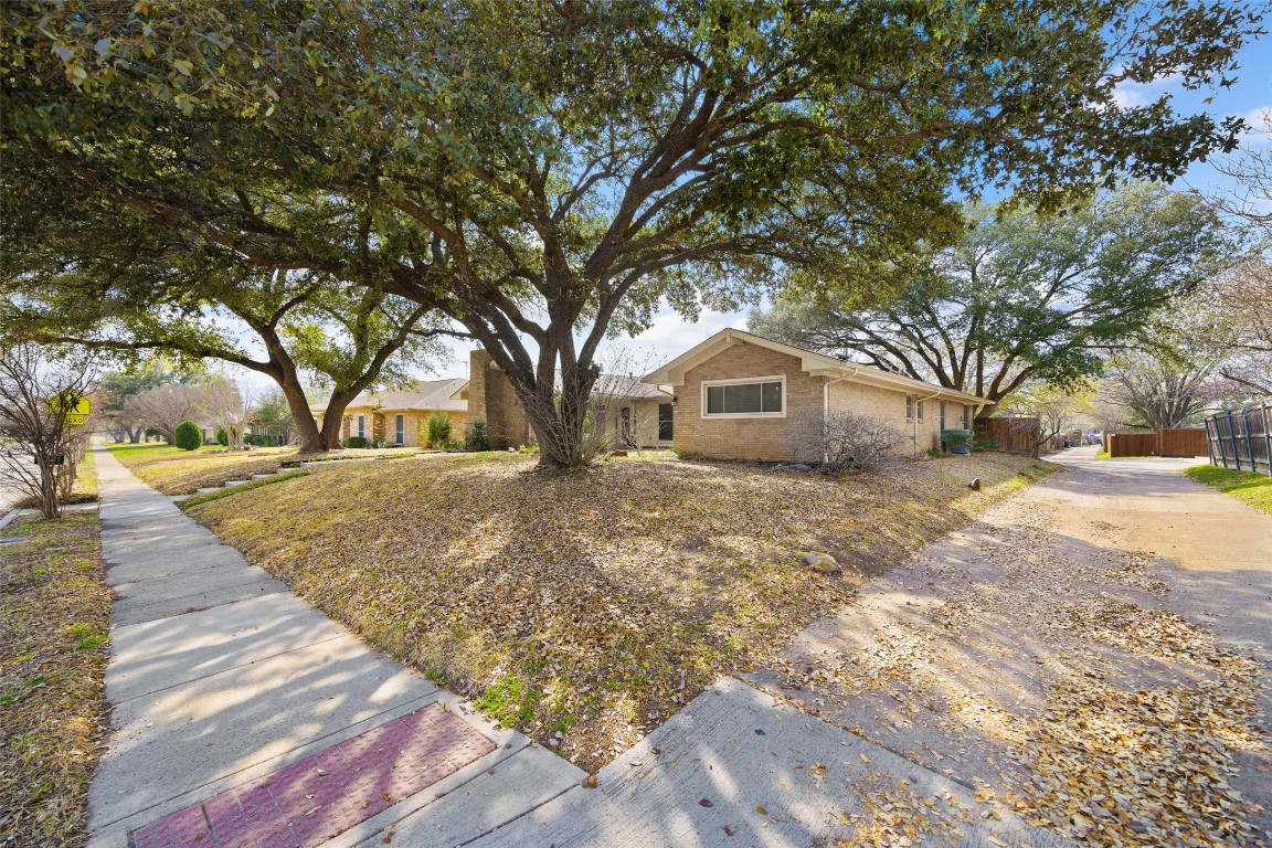 3001 Roundrock Trail Plano TX 75075