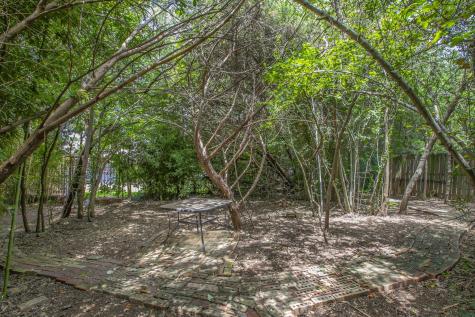 14007 Harbor Drive Woodway TX 76712