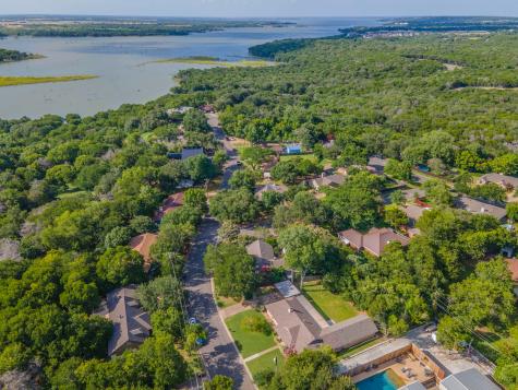 14007 Harbor Drive Woodway TX 76712