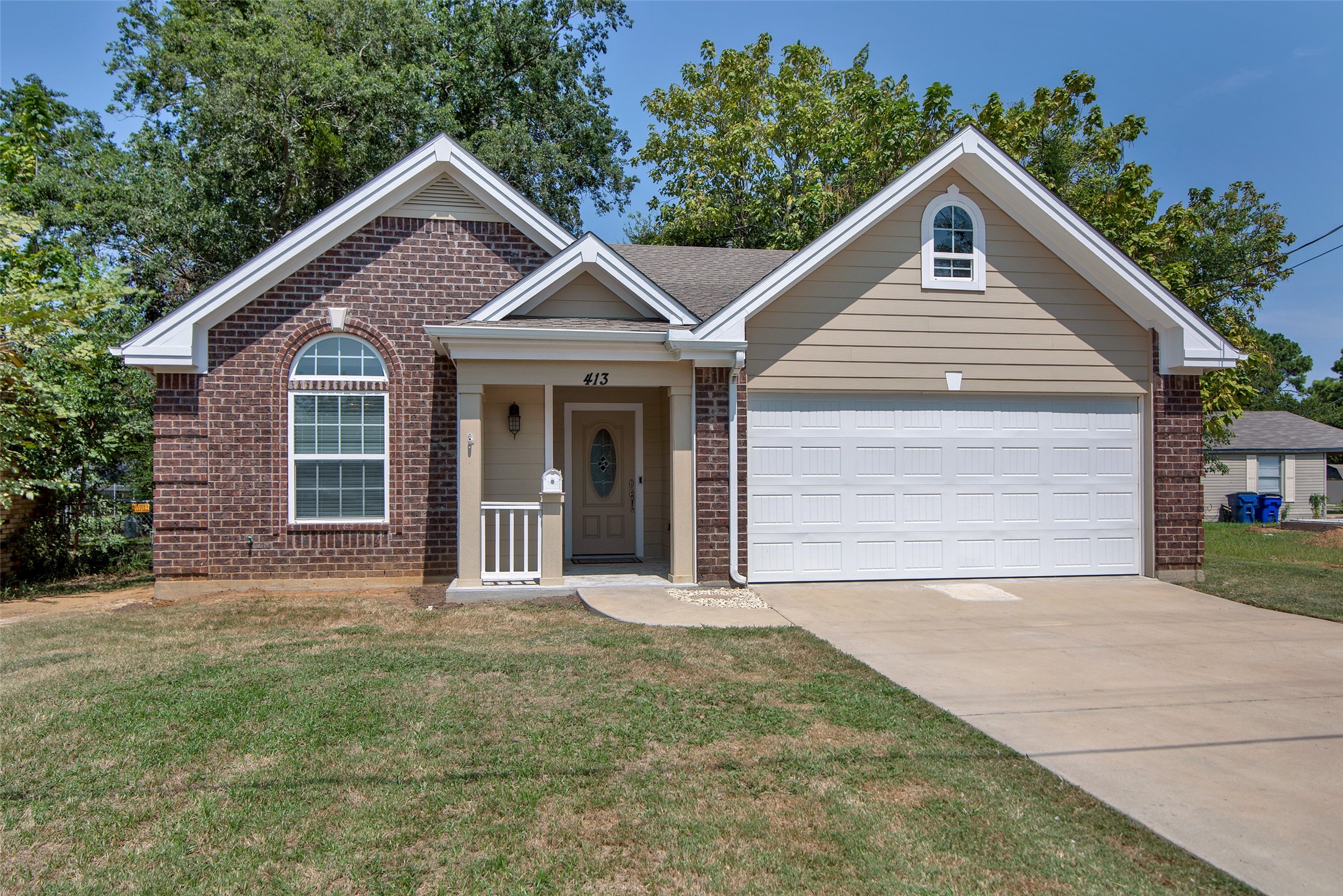 413 North Avenue Whitesboro TX 76273