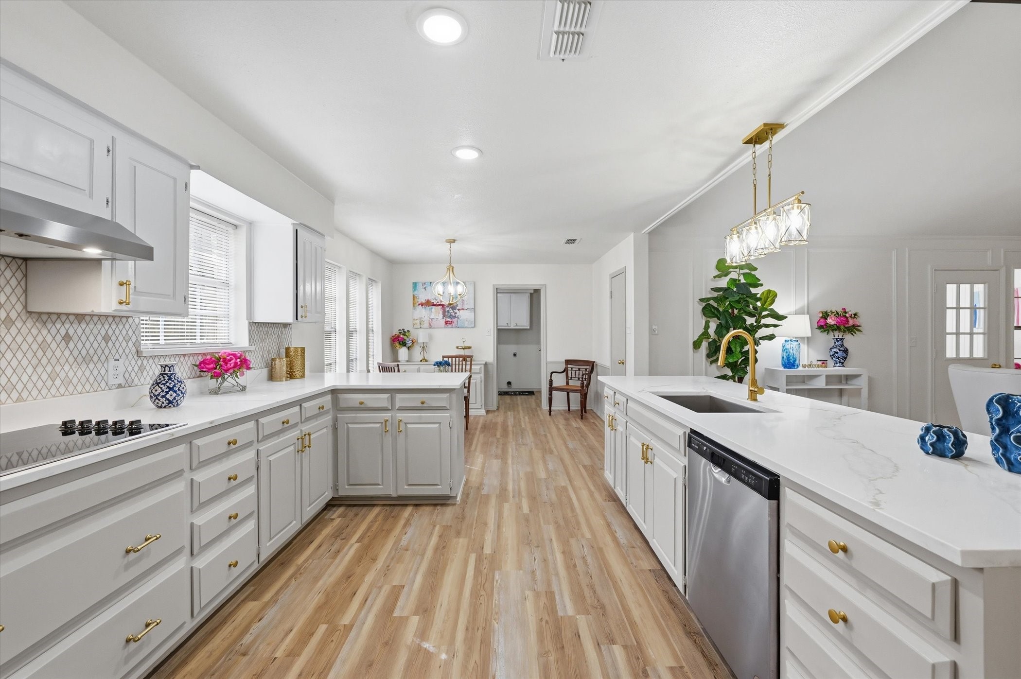 5808 Ridge Drive Arlington TX 76016