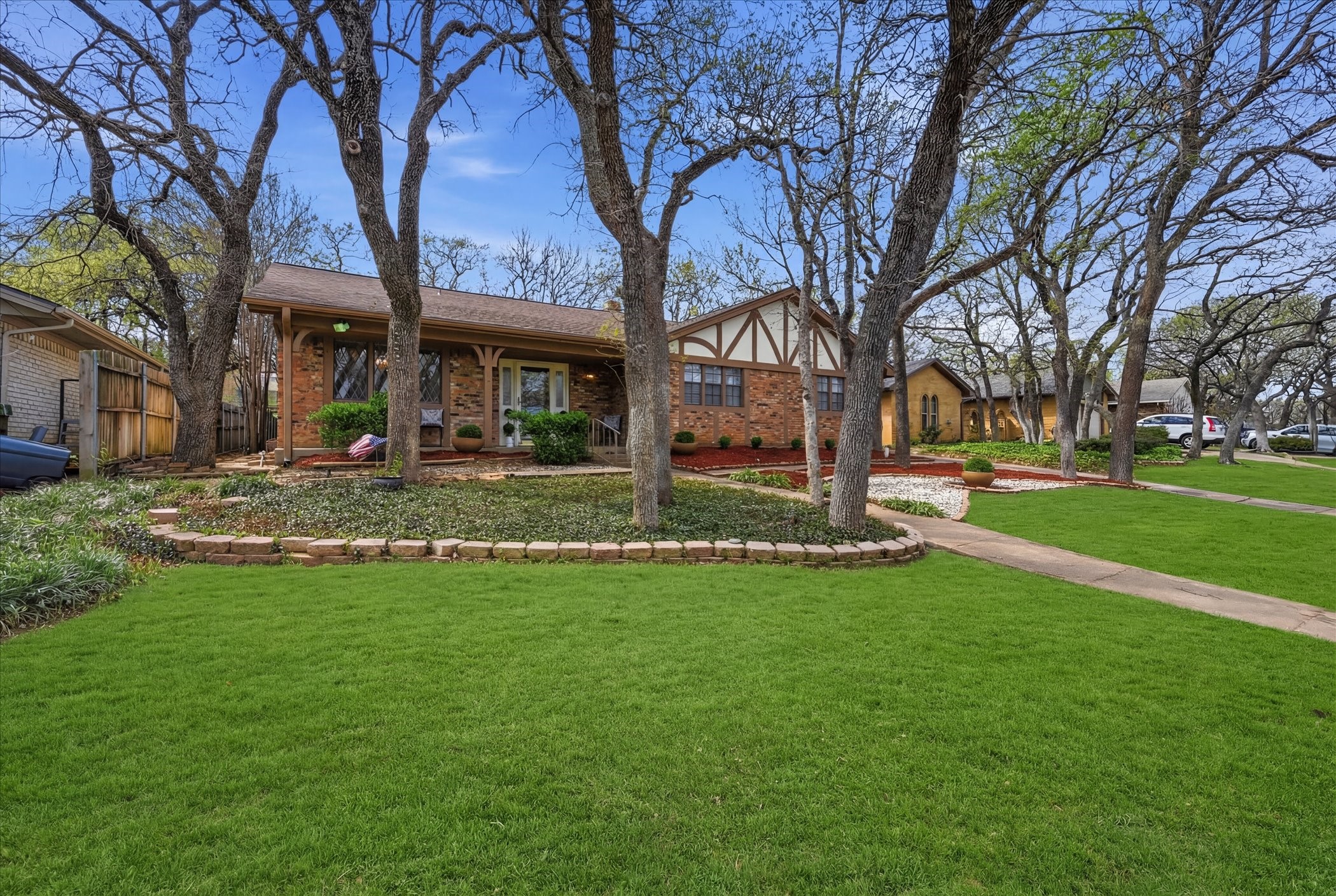 5808 Ridge Drive Arlington TX 76016