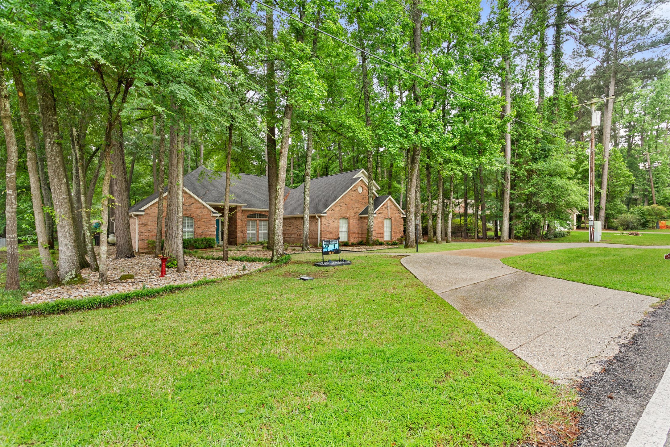 1644 Pineview Lane Hideaway TX 75771
