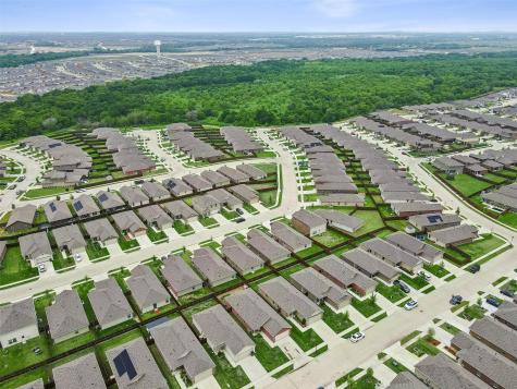 2517 Russell Street Crandall TX 75114