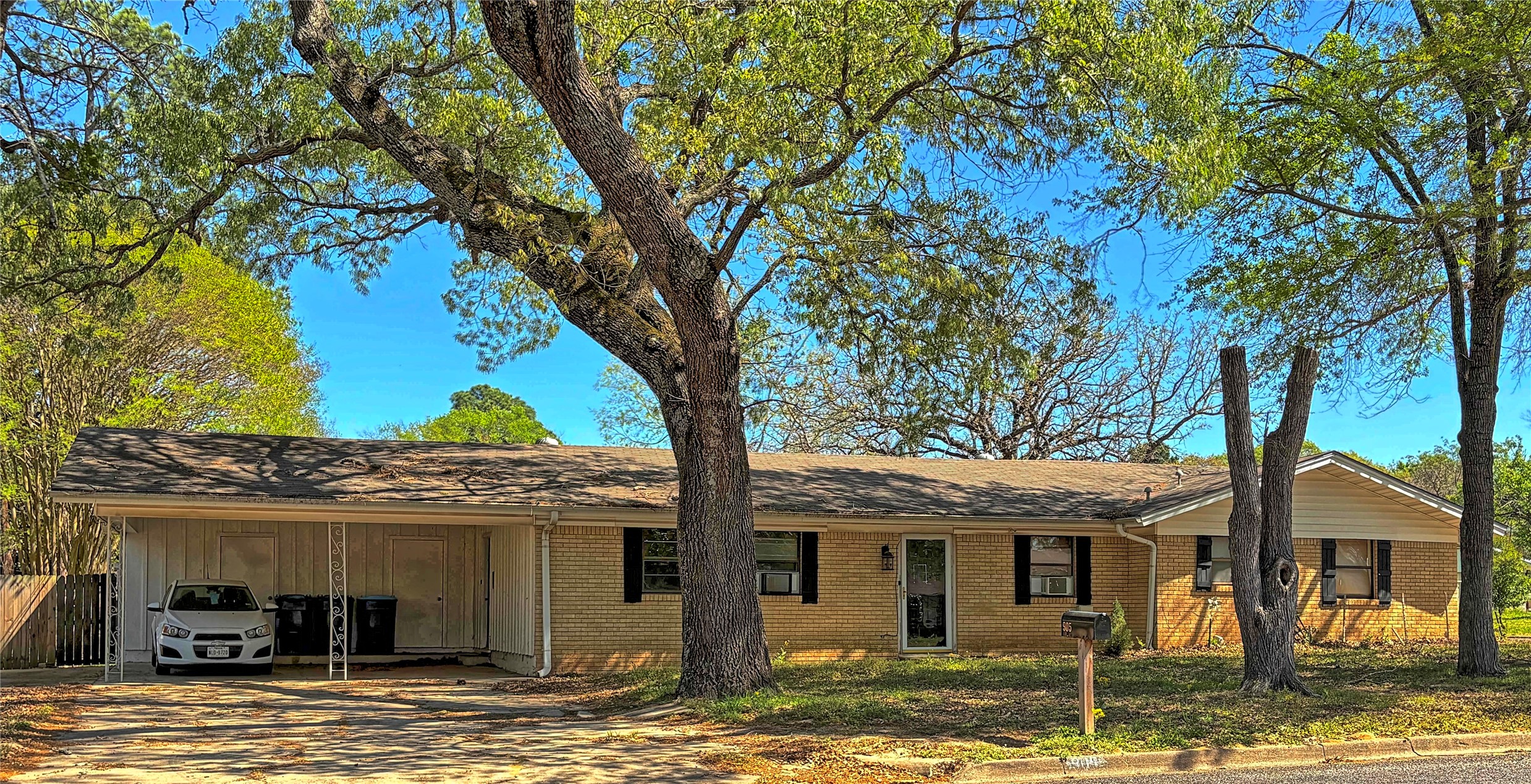 905 Bunny Rabbit Road Athens TX 75751