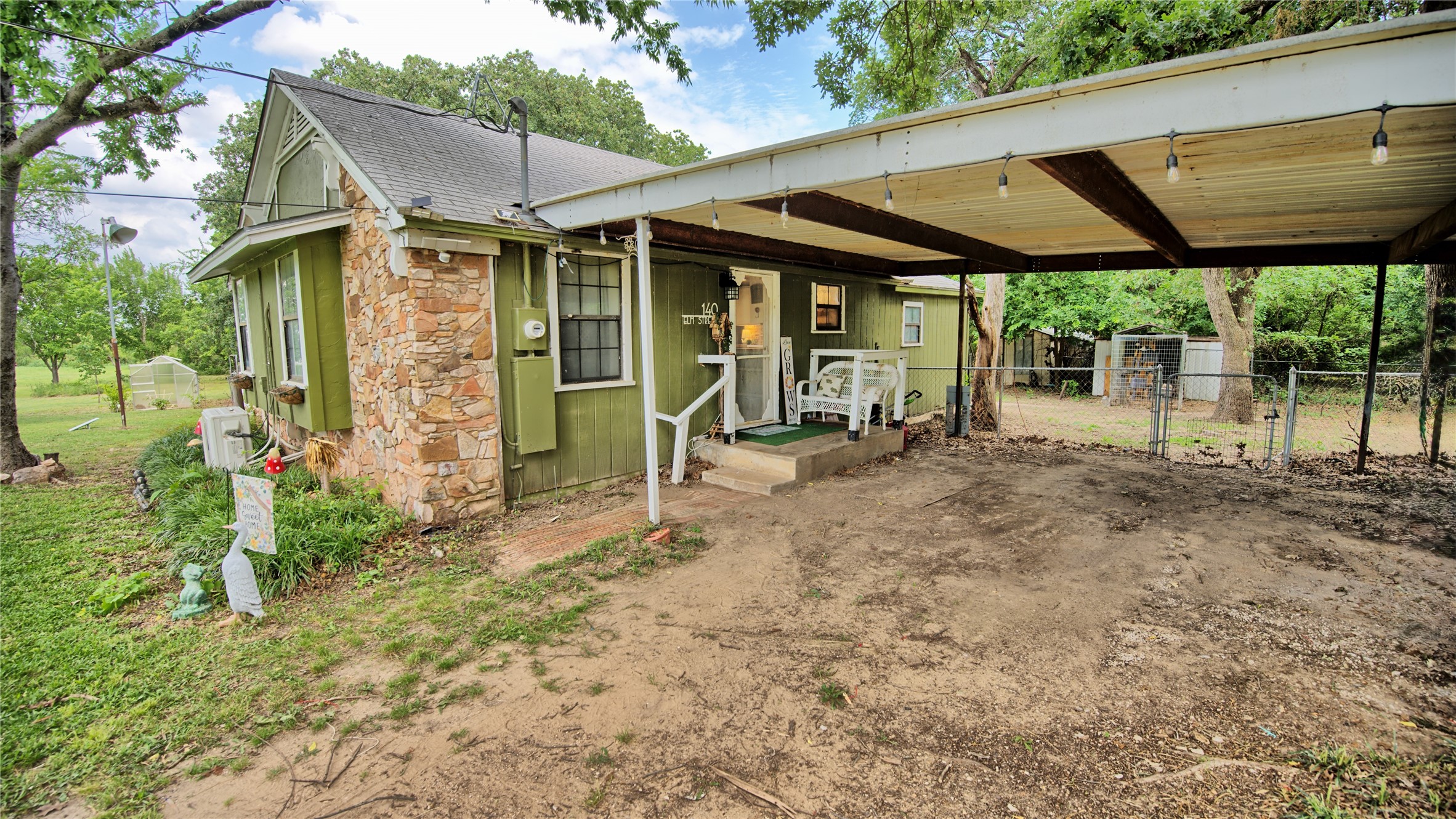 140 Elm Road Nocona TX 76255