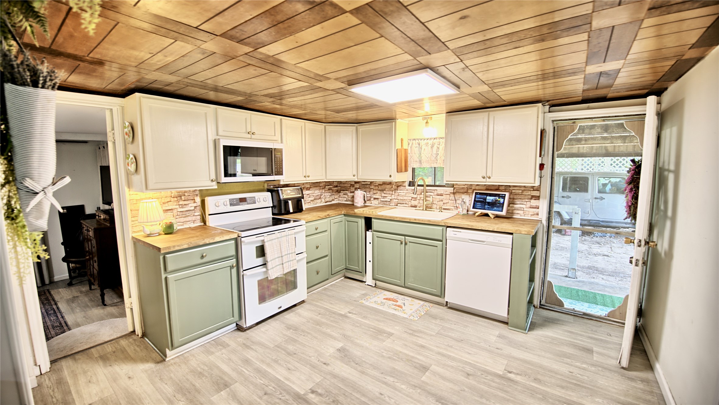 140 Elm Road Nocona TX 76255