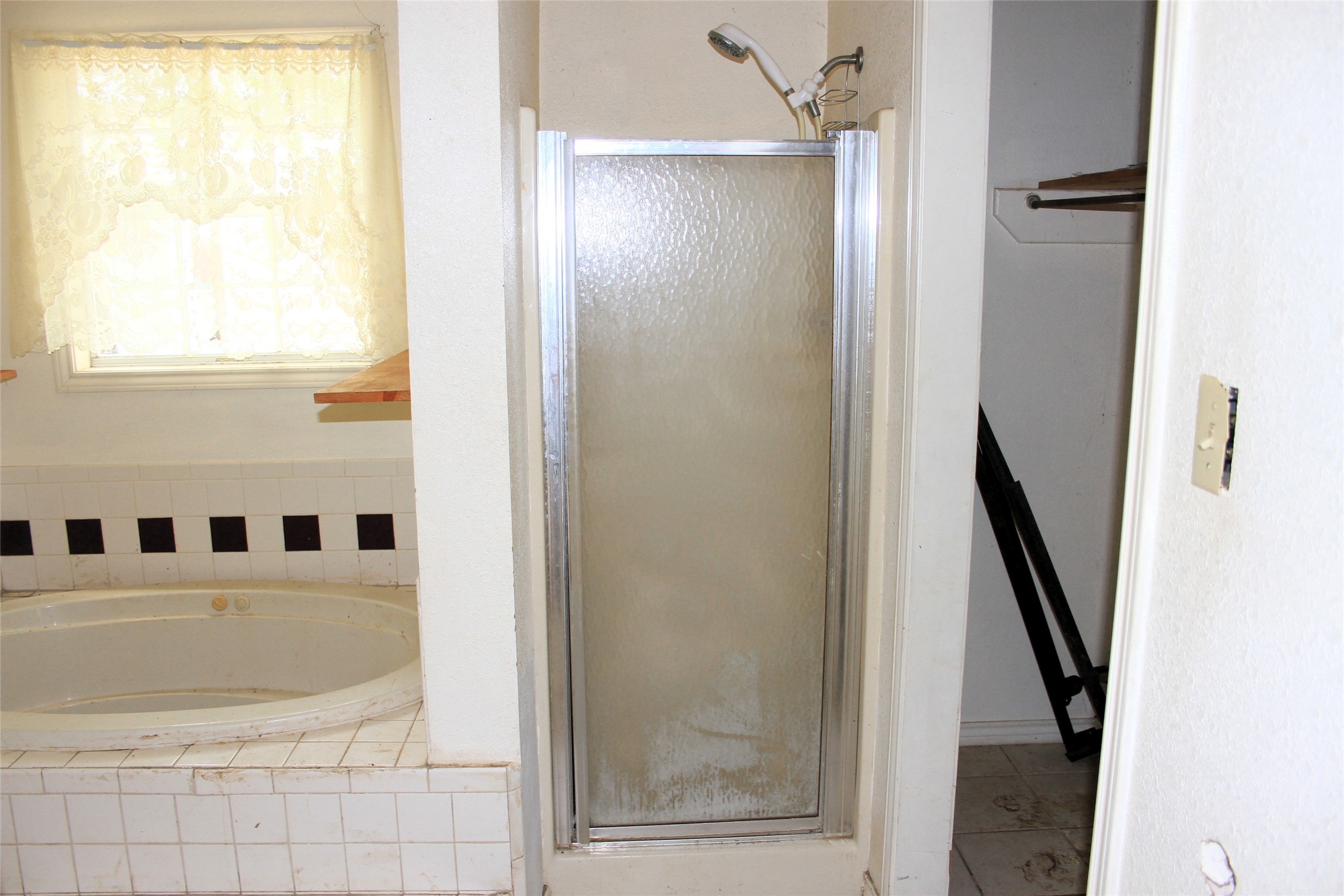 1409 W Dry Street San Saba TX 76877