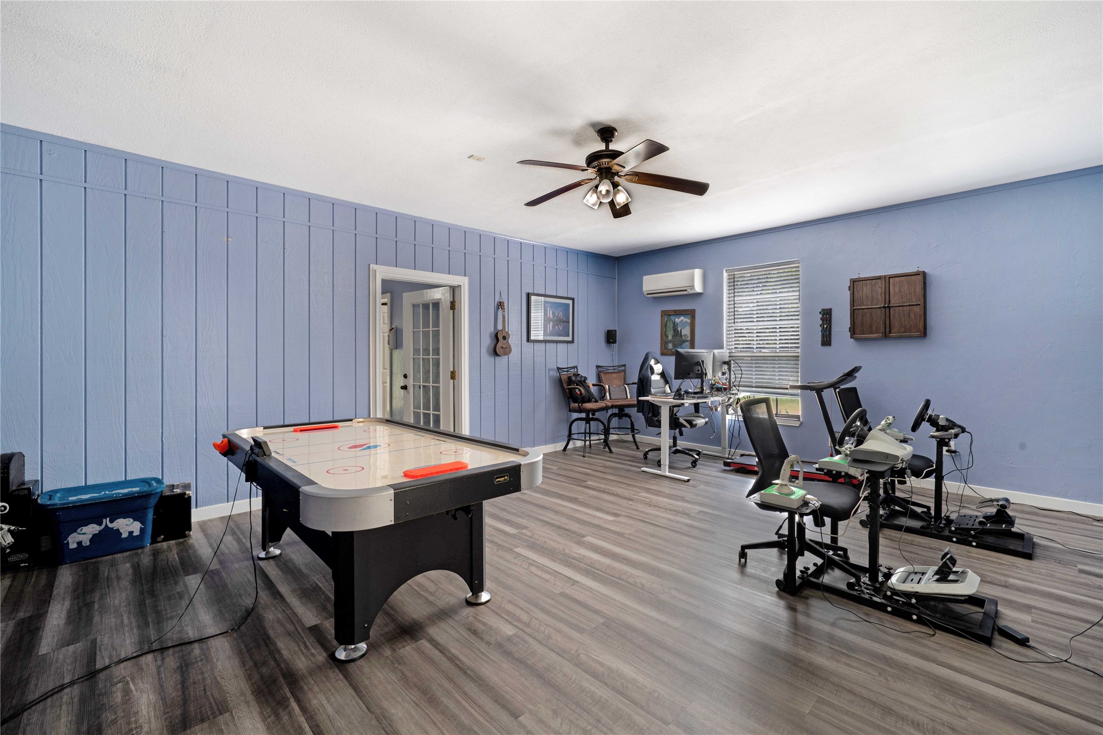 1511 N Walnut Grove Road Midlothian TX 76065