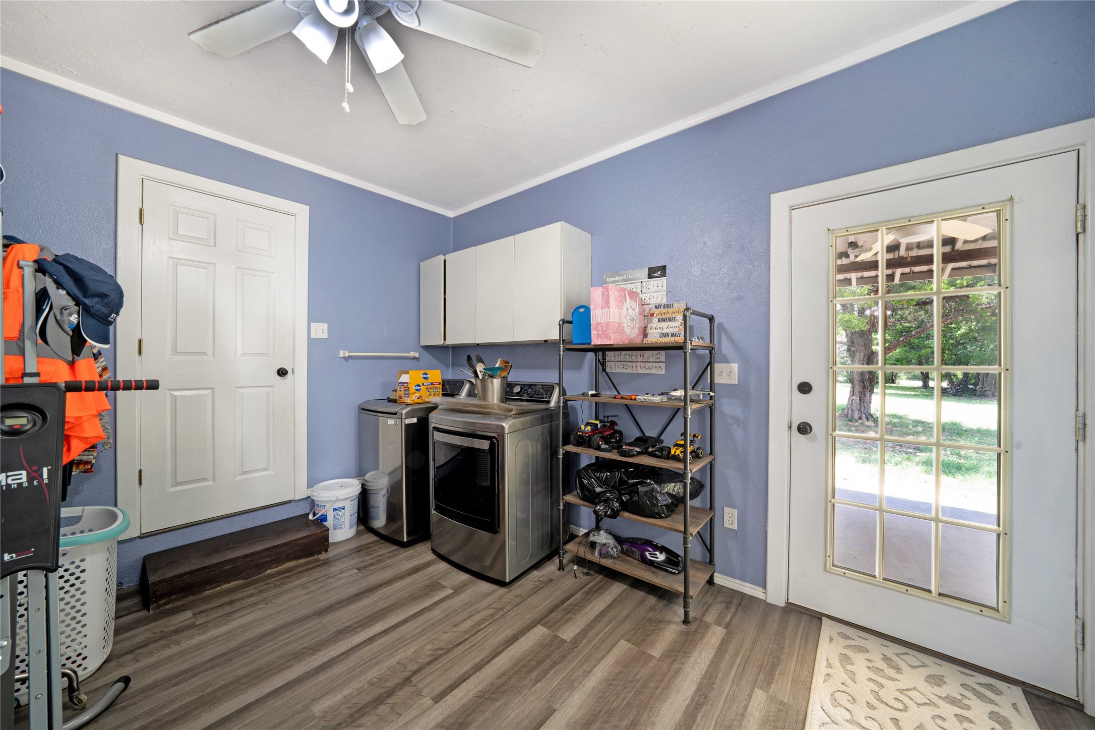 1511 N Walnut Grove Road Midlothian TX 76065