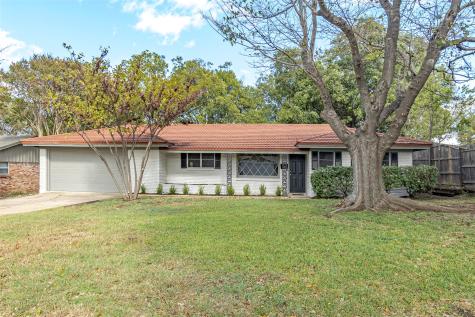 4404 Wedgmont Circle S Fort Worth TX 76133