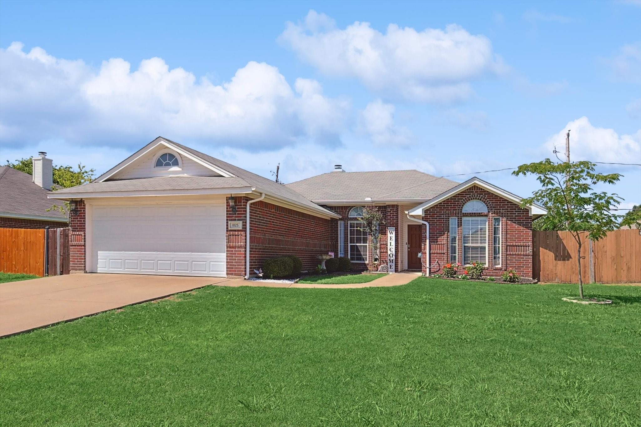 1025 NW Park Meadow Lane Burleson TX 76028