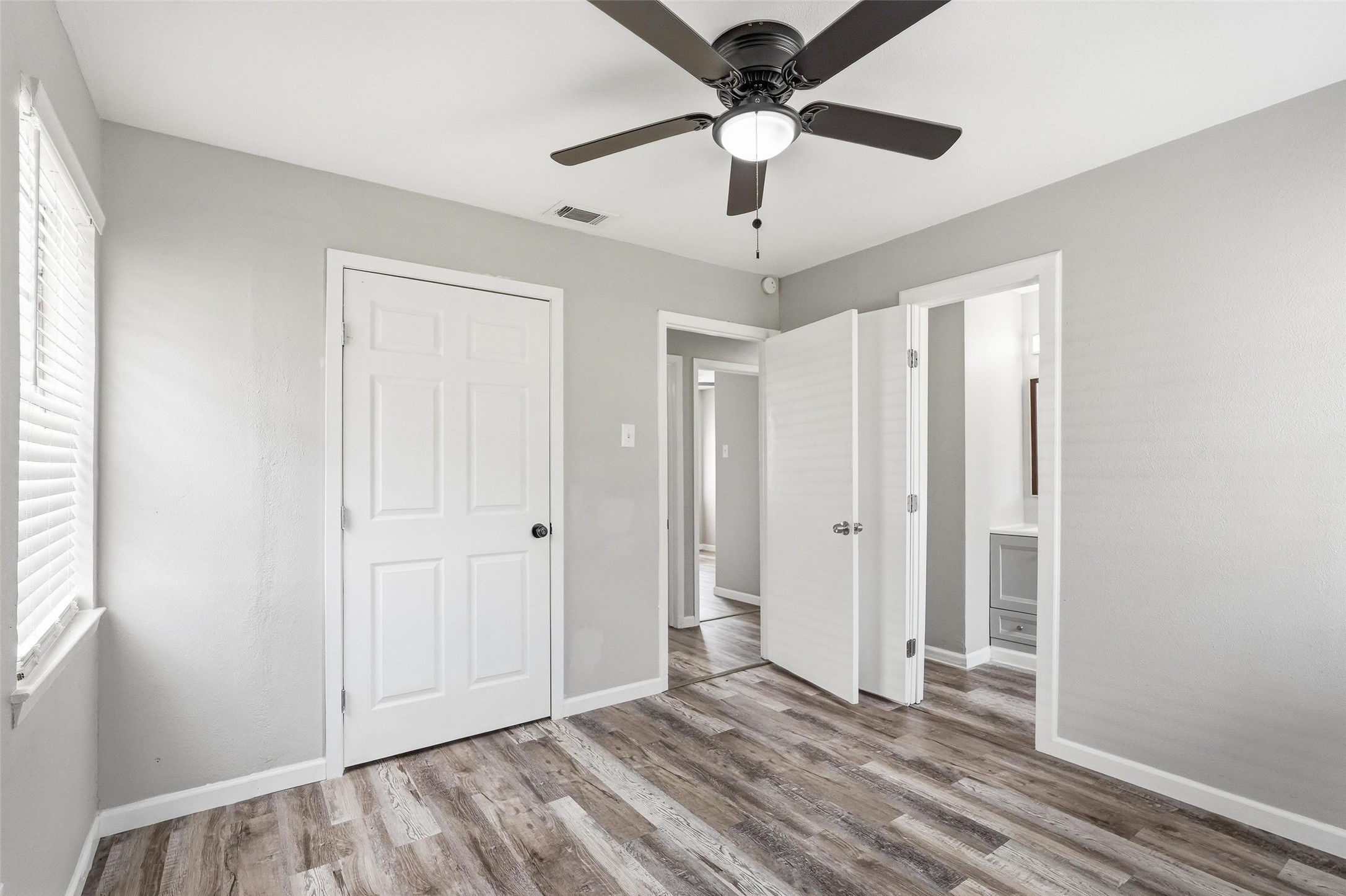 6129 Singing Hills Drive Dallas TX 75241