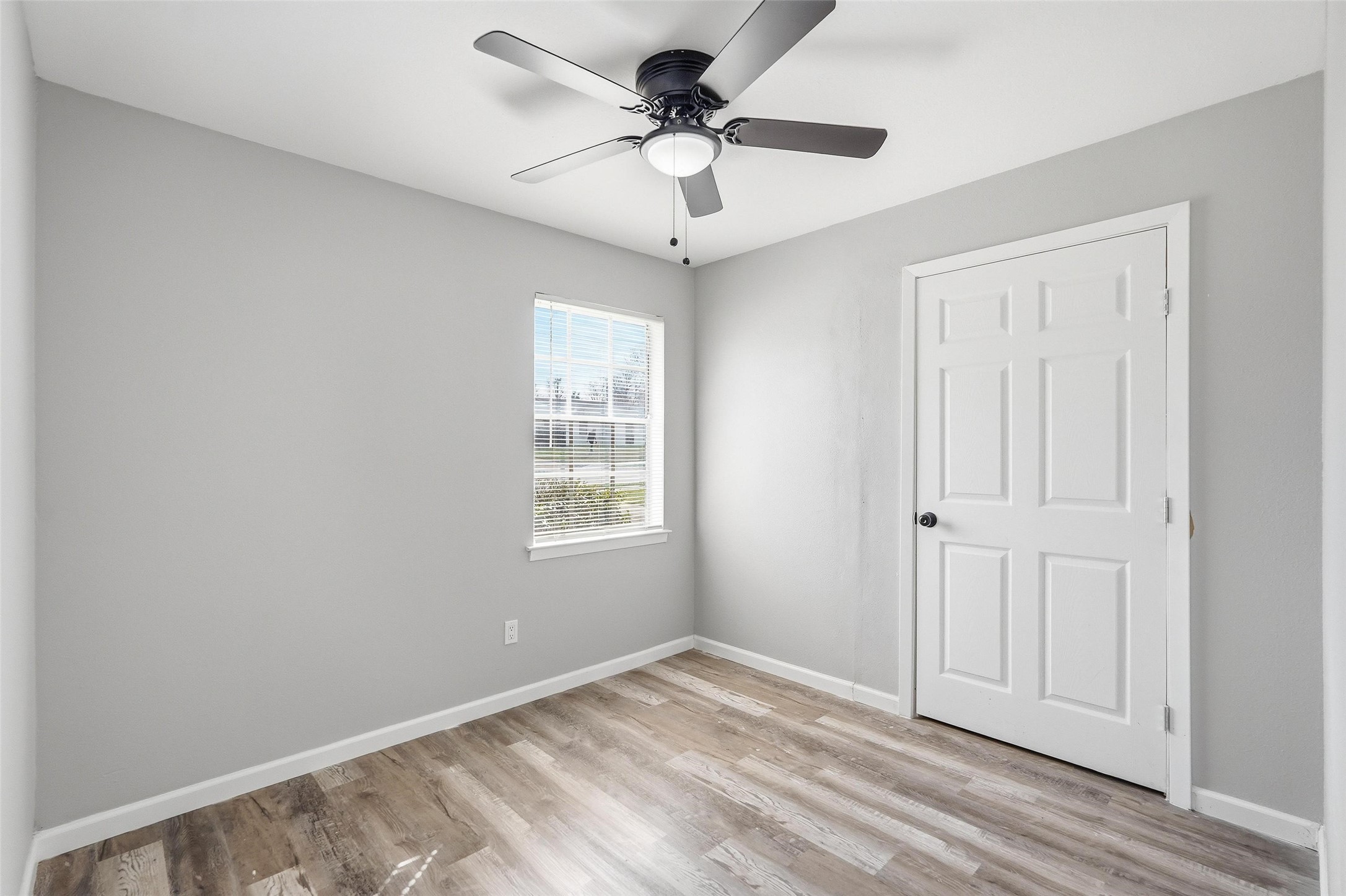 6129 Singing Hills Drive Dallas TX 75241