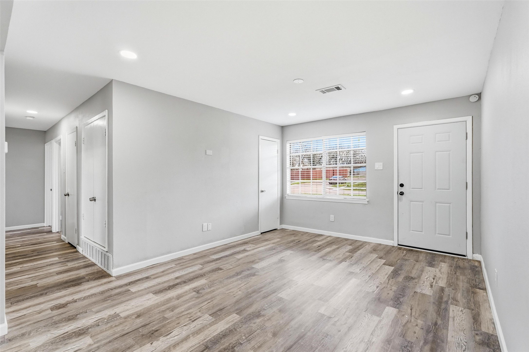 6129 Singing Hills Drive Dallas TX 75241
