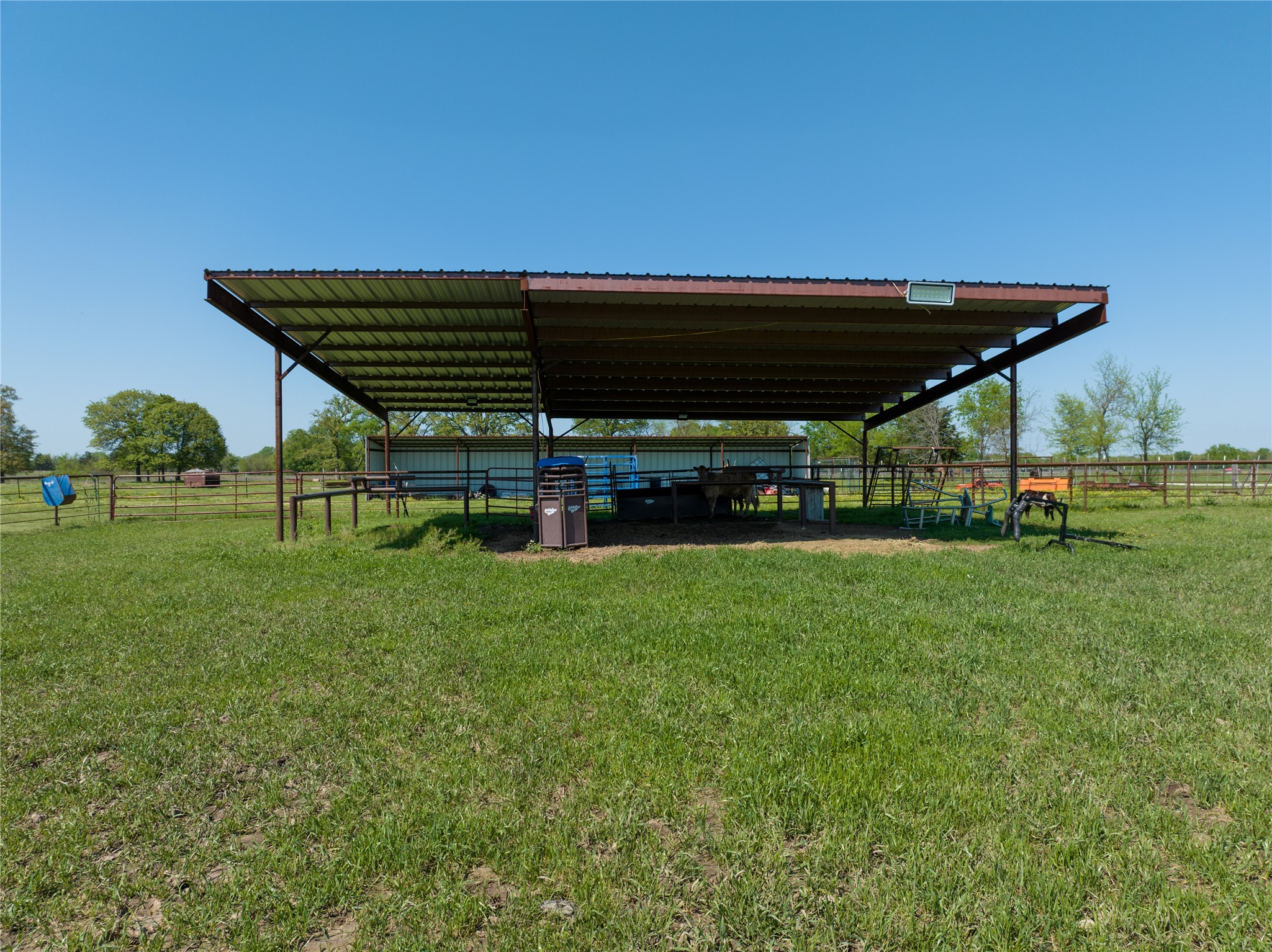 633 County Road 44550 Paris TX 75462