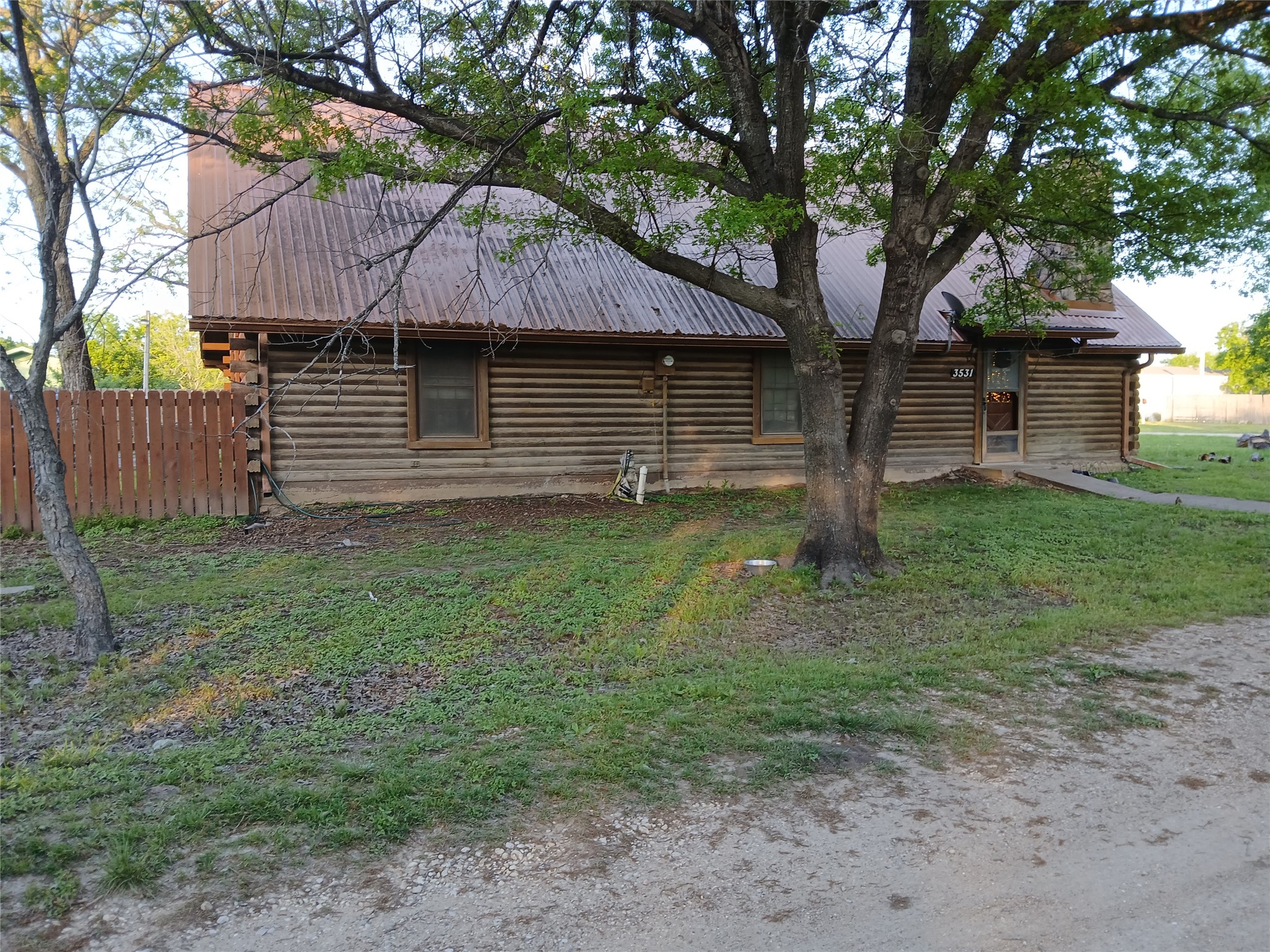 3531 Ennis Avenue Bardwell TX 75101
