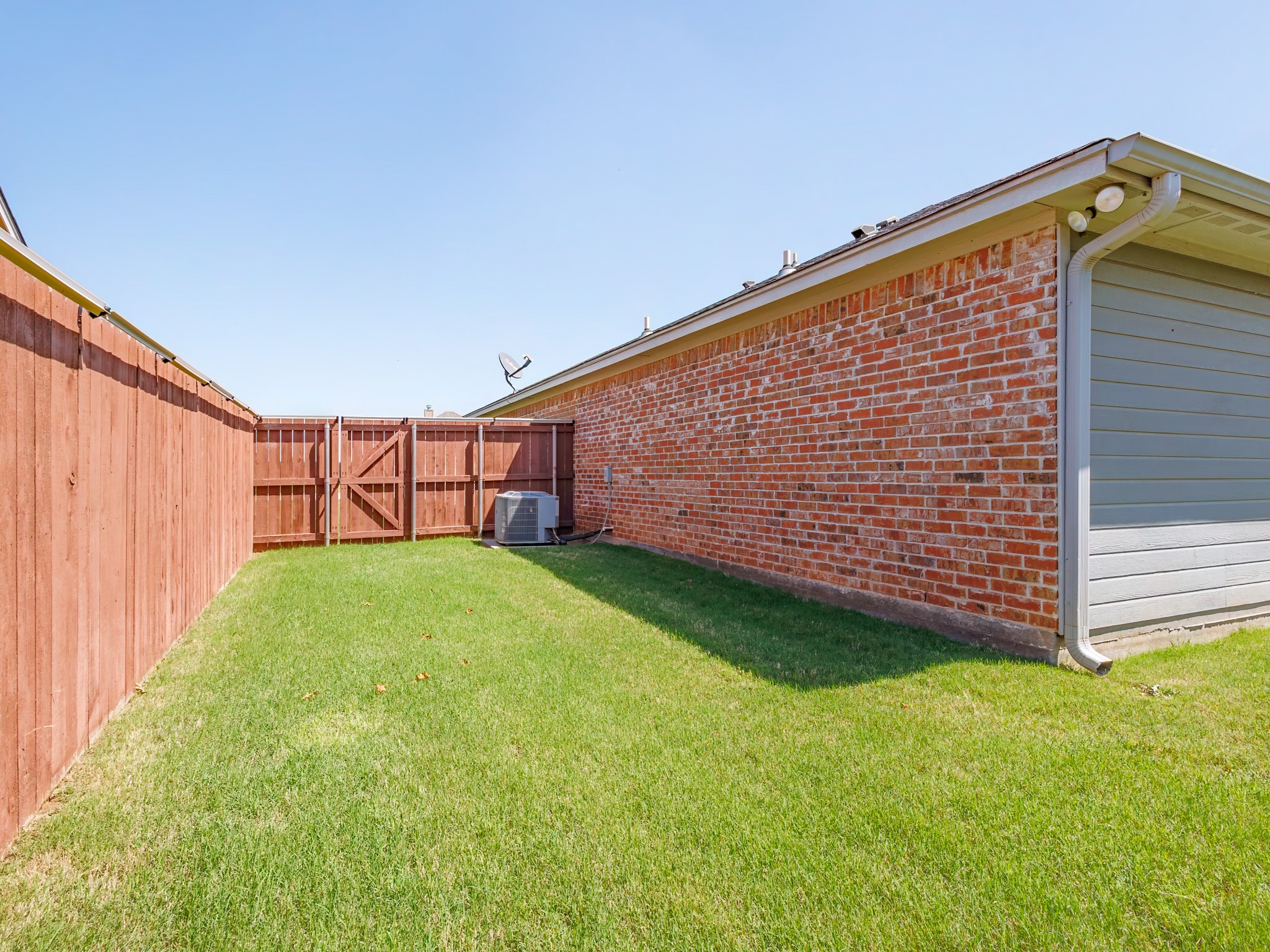203 W Hall Court Early TX 76802