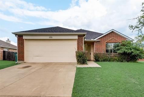 1518 Shady Shores Drive Glenn Heights TX 75154