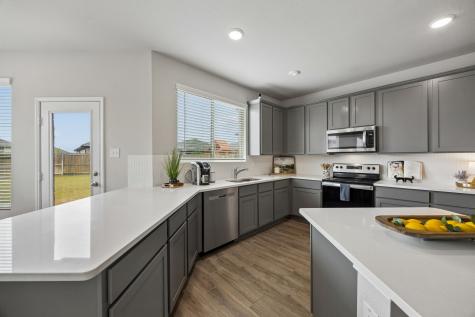 925 Billups Drive Van Alstyne TX 75495