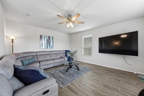 925 Billups Drive Van Alstyne TX 75495