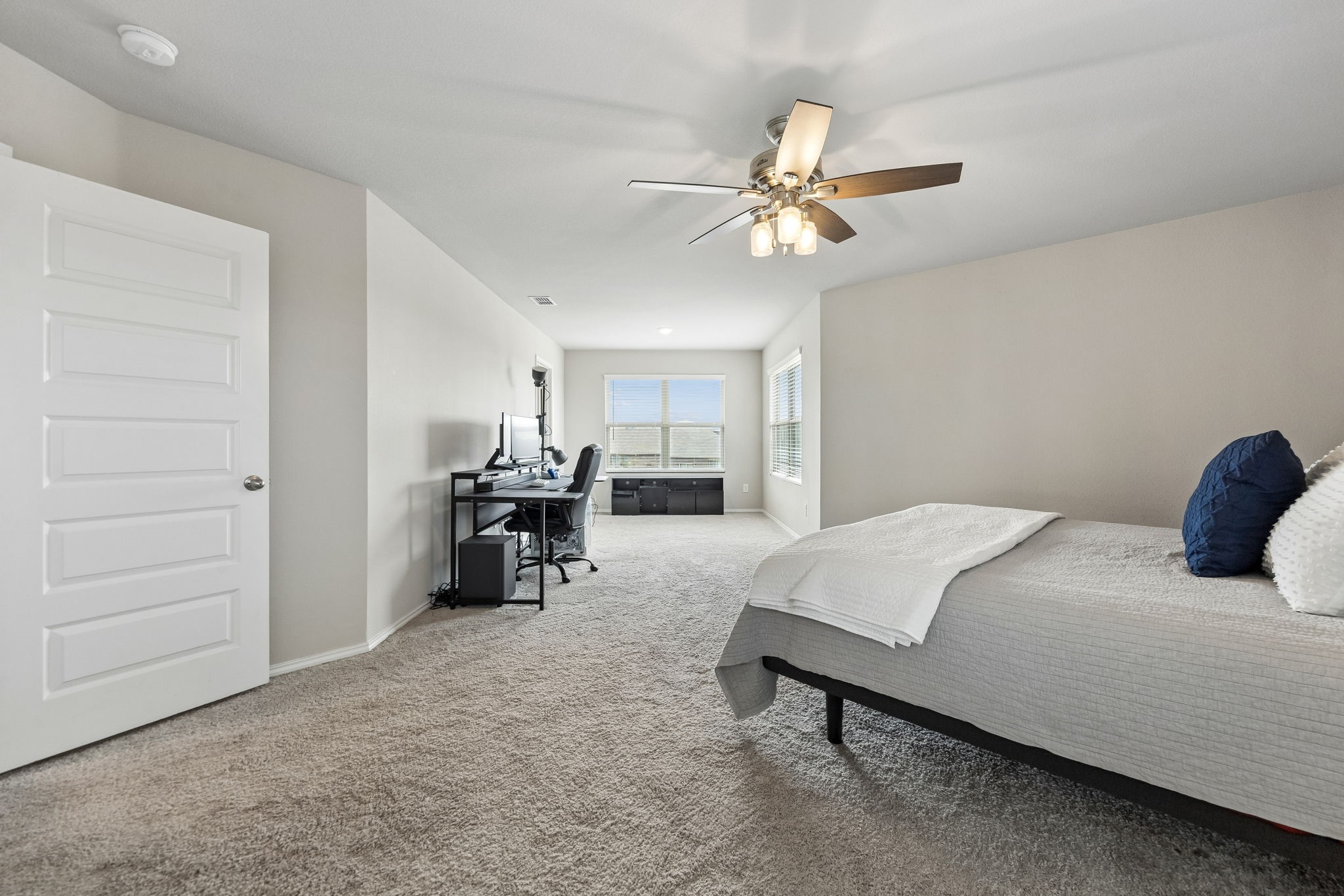 925 Billups Drive Van Alstyne TX 75495